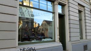 Neuer Friseur Auf Der Konigsbrucker Strasse Neustadt Gefluster
