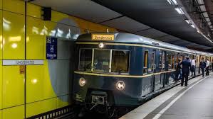 Wie Viele Historische Bahnen Gibt Es Bei U Bahn S Bahn Und Akn