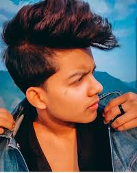 Follow Him On Tik Tok Riyaz 14 Messy Hairstyles Boy Hairstyles Top Hairstyles