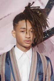 For A 19 Year Old Jaden Smith Has Certainly Had A Lot Of Interesting Hairstyles Dreadlock Hairstyles For Men Hair Styles Jaden Smith
