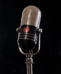 Vintage Mic Retro Mic Microphone Http Www Pinterest Com Thehitman14 Headphones Microphones 2b Microfonos Microfonos Vintage Tocadiscos
