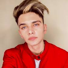 Top Famous Indian Tiktok Stars Who Are Rocking On Instagram Too In 2020 Star Top Famous Dancer