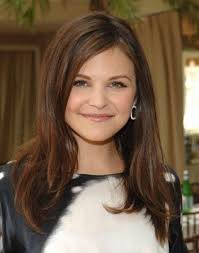 Ginnifer Goodwin Similar Face Shape Need To Take A Look At Other Hairstyles Brunette Hair Color Hair Lengths Layered Hair
