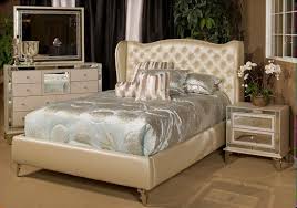 Hollywood Loft 4 Pc Frost Bedroom Set Eastern King Size Bedroom Set King Size Bedroom Sets Bedroom Set Hollywood Loft