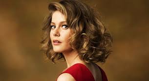 Burcu Biricik Sac Rengi Yeni Sac Modeli Ve Sac Renkleri Sac Yeni Sac Sac Rengi