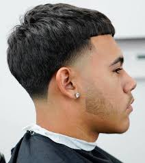 30 Timeless French Crop Haircut Variations In 2020 Styling Guide Crop Haircut Tapered Haircut Crop Hair