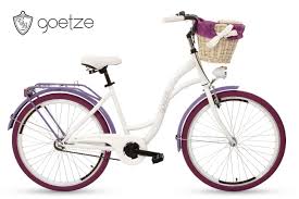 Goetze Fahrrad Direkt Vom Herstellergoetze Style 26 Ein Fahrrad Mit Einem Korb Und Polsterunggoetze Ist Ein Stylisches Citybik Damenfahrrad Fahrrad Schutzblech