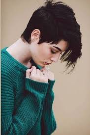 99 Popular Short Haircuts Ideas For Women To Try This Year Tomboy Hairstyles Thick Hair Styles Short Pixie Haircuts