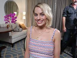 Former 'neighbours' star margot robbie says the soap's bosses refused her request for her character donna freedman to be killed off, because they wanted to keep the role open in case things didn't work out in the us. Margot Robbie How Neighbours Prepared Australian Actor For Hollywood Abc News