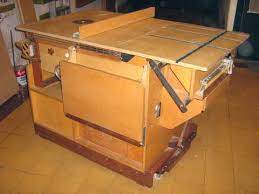 This fence can be used both as a table saw fence, and a router table fence. Hector Acevedo S Homemade Table Saw