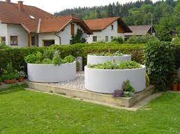 Gärten sollen schön aussehen und zur schönheit jener umgebung hinzufügen. Hochbeete Aus Beton Garten Hochbeet Garten Vorgarten Garten