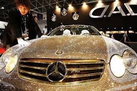 Customized Mercedes Benz Sl600 Luxury Crystal Benz Studded With 300 000 Swarovski Crystal Glass Are Displayed At The Pavilio Art Cars New Cars Mercedes Benz