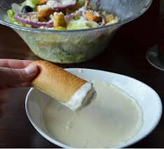Olive Garden Alfredo Sauce And Bread Sticks Food Olive Garden Alfredo Sauce Breadsticks