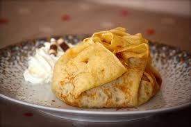 Aumonieres De Crepes Pommes Au Caramel Au Beurre Sale Audrey Cuisine Alimentation Caramel Au Beurre Sale Cuisson Des Aliments