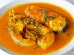 Kuah gulai kepala ikan berwarna kuning karena mengandung sari kunyit sehingga disebut kari. Gulai Ikan Patin Simak Rahasia Cara Membuat Video Resep Gulai Ikan Patin Bumbu Kuning Tempoyak Asap Asam Pedas Khas Padang Riau Jam Gulai Resep Makanan Resep