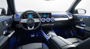 2020 Mercedes Benz Glb Is A Seven Seater Arriving Later This Year Carscoops Mercedes Benz Suv Mercedes Mercedes Benz