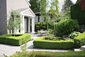 Love The Boxwood Hedges And The Patio Area Traditional Landscape Landscape Design Landscape Decor