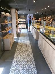 Agencement Boulangerie Patisserie Fabrice Richard La Foret De Fouesnant 29 Boulangerie Patisserie Interieur De Boulangerie Boulangerie
