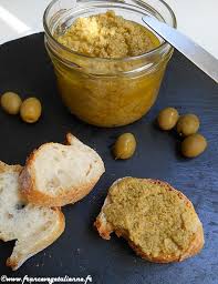 La Pate D Olive Verte Est Une Version Languedocienne Provencale Mais Aussi Italienne De La Noire Tapenade Prove Tartinade Recette Olives Recettes De Cuisine
