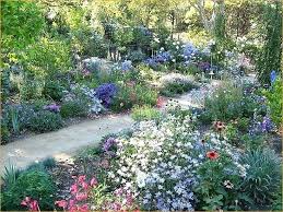 44 Pretty Cottage Garden Border Ideas Craft And Home Ideas English Garden Design Cottage Garden Borders Cottage Garden Design