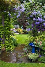 Find Out Get Inspiring Tips Ideas Of Secret Garden Design Simdreamhomes Secretgardendesign Small Garden Design Beautiful Gardens Backyard Garden Design