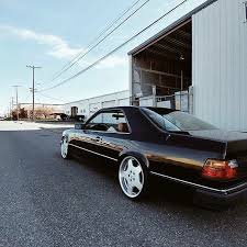 Mercedes Benz W124 C124 Coupe Stance Amg Lowered Black Carporn Shooting Badass Drea Mercedes Benz Cars Mercedes Benz Coupe Mercedes Benz Wallpaper