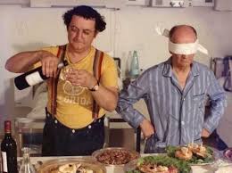 Louis De Funes Et Coluche L Aile Ou La Cuisse Louis De Funes De Funes Film Culte Francais