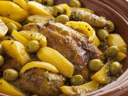 Poulet Aux Olives Et Citrons Confits Maroc Recette En 2020 Recette Tajine Poulet Tajine Poulet Recette Poulet Aux Olives