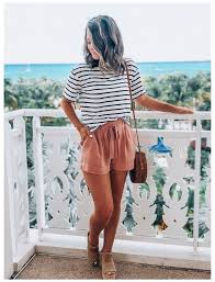 Summer Outfits Panosundaki Pin