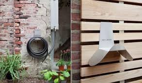 Minimalist Garden Products With A Mission Gardenista Minimalist Garden Backyard Inspiration Outdoor Gardens