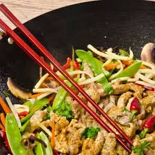 Boeuf Thai Facon Hakima Recette Wok De Poulet Recette Thailandaise Recettes Wok