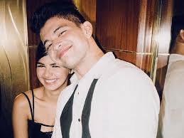Kapuso actor rayver cruz together with girlfriend janine gutierrez who recently won the best actress award at gawad urian. Rayver Cruz Proud Of Girlfriend Janine Gutierrez For Winning Best Actress At Gawad Urian Philstar Com