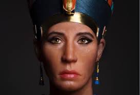 You Won T Believe What These Historical Figures Actually Looked Like Nefertiti Bust Famous Historical Figures Nefertiti