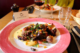 Bistrot A Vins Le Petit Matieu 11e Http Blog We Paris Com Restaurant Paris Rendez Chez Petit Mathieu Restaurant Paris Restaurant Vins