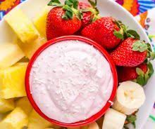 La Recette Facile De Tarte Aux Ananas Pret En 5 Minutes Strawberry Fruit Dips Fruit Dip Delicious Fruit