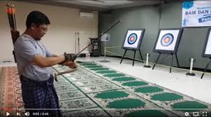 Allahu akbar, kata aa gym. Video Aa Gym Memanah Di Aula Masjid Jadi Gunjingan Netizen Rancah Post