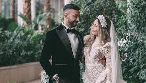 این فیلم داستان یک مرد جوان به نام سوریا را دنبال می‌کند که دارای یک بیماری نادر مادرزادی هست. Riip Oenot1urm