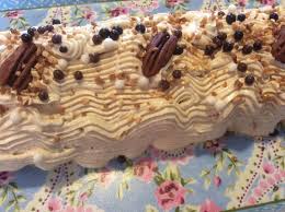 Buche Creme Au Beurre Praline Les Recettes De Poulette Et Ratounette Creme Au Beurre Praline Buche Creme Au Beurre Creme Au Beurre Chocolat