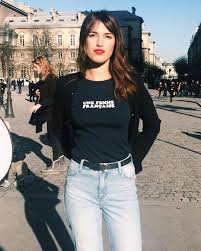 Telva On Instagram Manana En Telva Com El Video La Entrevista Y Las Fotos Que Hicimos A Jeannedamas En Pa Jeanne Damas Jeanne Damas Style Parisian Style
