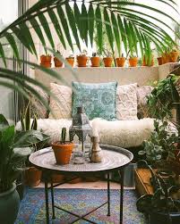 Looking To Upgrade Your Outdoor Space Get Inspired Before You Start Your Makeover By These Bohemian P Chic Outdoor Furniture Budget Home Decorating Home Decor