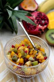 Salade De Fruits Exotiques Au Sirop Leger A La Vanille Amandine Cooking Salade De Fruits Salade De Fruits Exotiques Recette Salade De Fruits