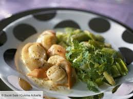 Noix De Saint Jacques A La Fondue De Poireaux Recettes Recette En 2020 Fondue De Poireaux Noix De Saint Jacques Alimentation