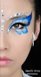Pin By Sarah Souza On Face Paintings Butterfly Makeup Butterfly Face Paint Face Painting Halloween