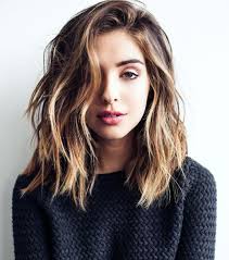 5 idées de carré plongeant la coupe de cheveux incontournable. Carre Long 10 Coupes Pour Un Carre Qui Garde De La Longueur