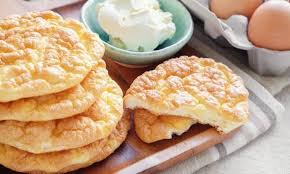 3 Ingredient Keto Cloud Bread Recipe Gluten Free Grain Free Recipe In 2020 Cloud Bread Delicious Bread Low Carb Bread