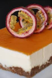 Entremets Croustillant Speculos Mousse Au Chocolat Blanc Fruits De La Passion Sans Cuisson Cuisin Mousse Chocolat Blanc Mousse Au Chocolat Recette Dessert