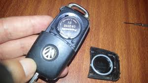Changer La Pile De La Telecommande Pour Volkswagen Youtube
