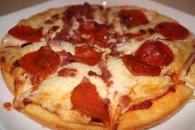 Copycat Pizza Hut Original Pan Pizza Make Your Own Pizza Hut Pan Pizza At Home This Copycat Recipe Pizza Recipes Homemade Dessert For Dinner Copykat Recipes
