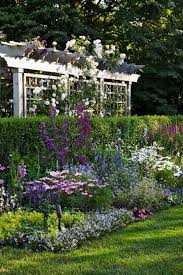 12 Creative Garden Plans You Can Create Yourself To Add Beauty To Your Landscape Cottage Garden Desig Cottage Garden Design Beautiful Gardens Cottage Garden