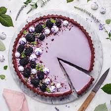 Bos Kitchen Sur Instagram Tarte Au Cacao Et Aux Mures Sans Cuisson La Base Est Faite De Pacanes De Sarrasin D En 2020 Recette Tarte Gateaux Alimentaires Alimentation
